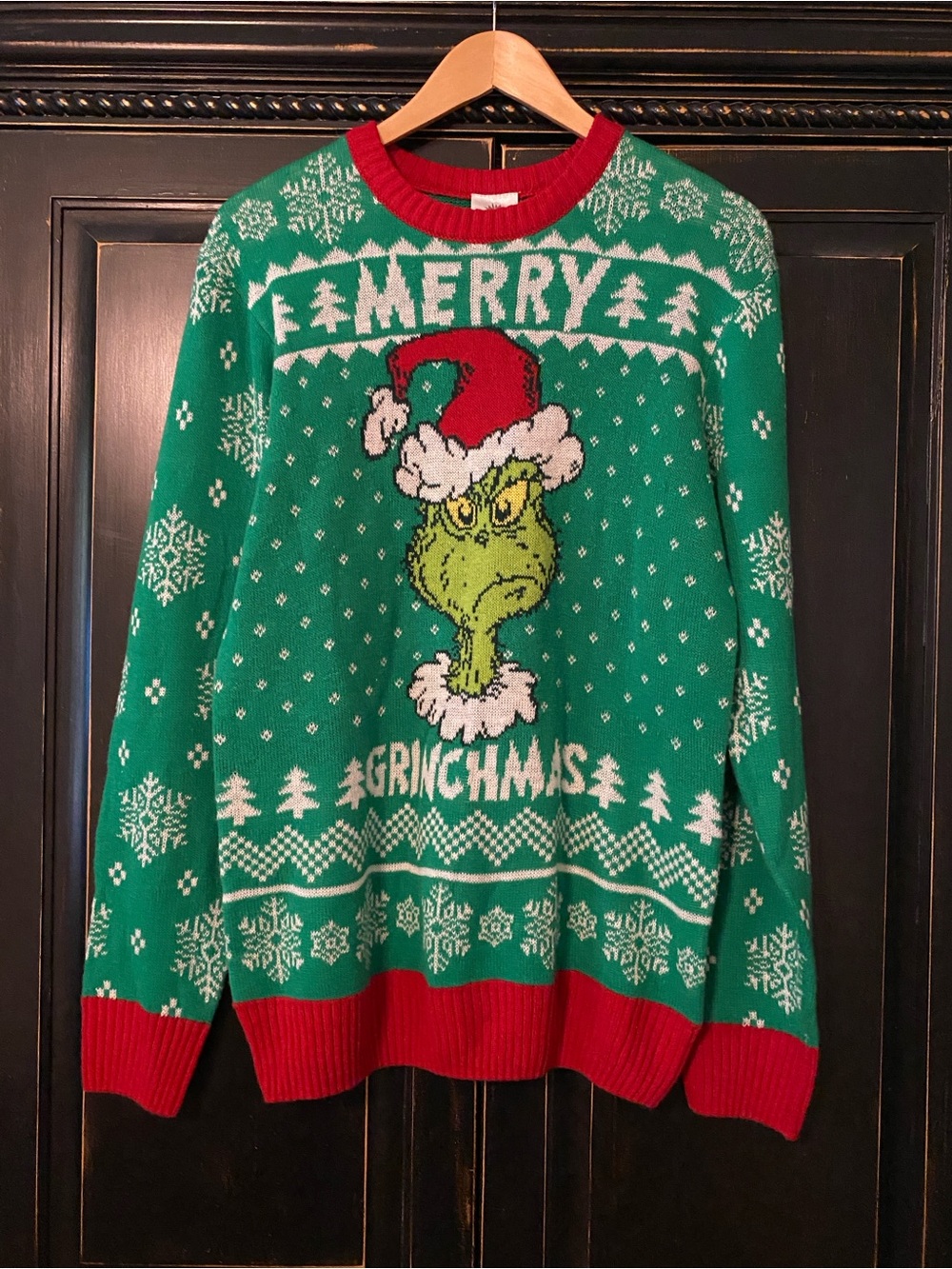 The Grinch - Merry Grinchmas Holiday Sweater - Christmas sweater - size Medium